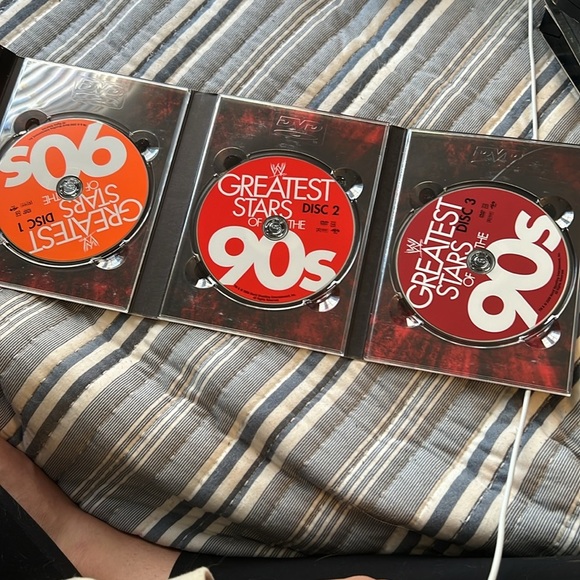 WWE Greatest Stars of the 90s 3 Disc DVD set - Picture 2 of 3